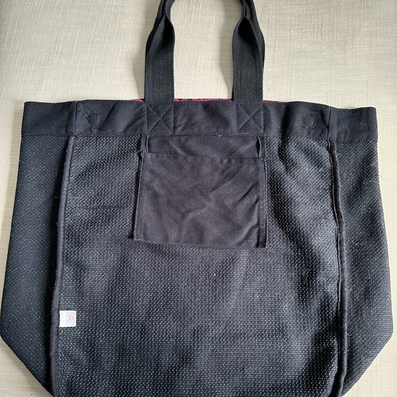 Victoria’s Secret PINK sequinned Carry All Bag - Picture 5 of 5